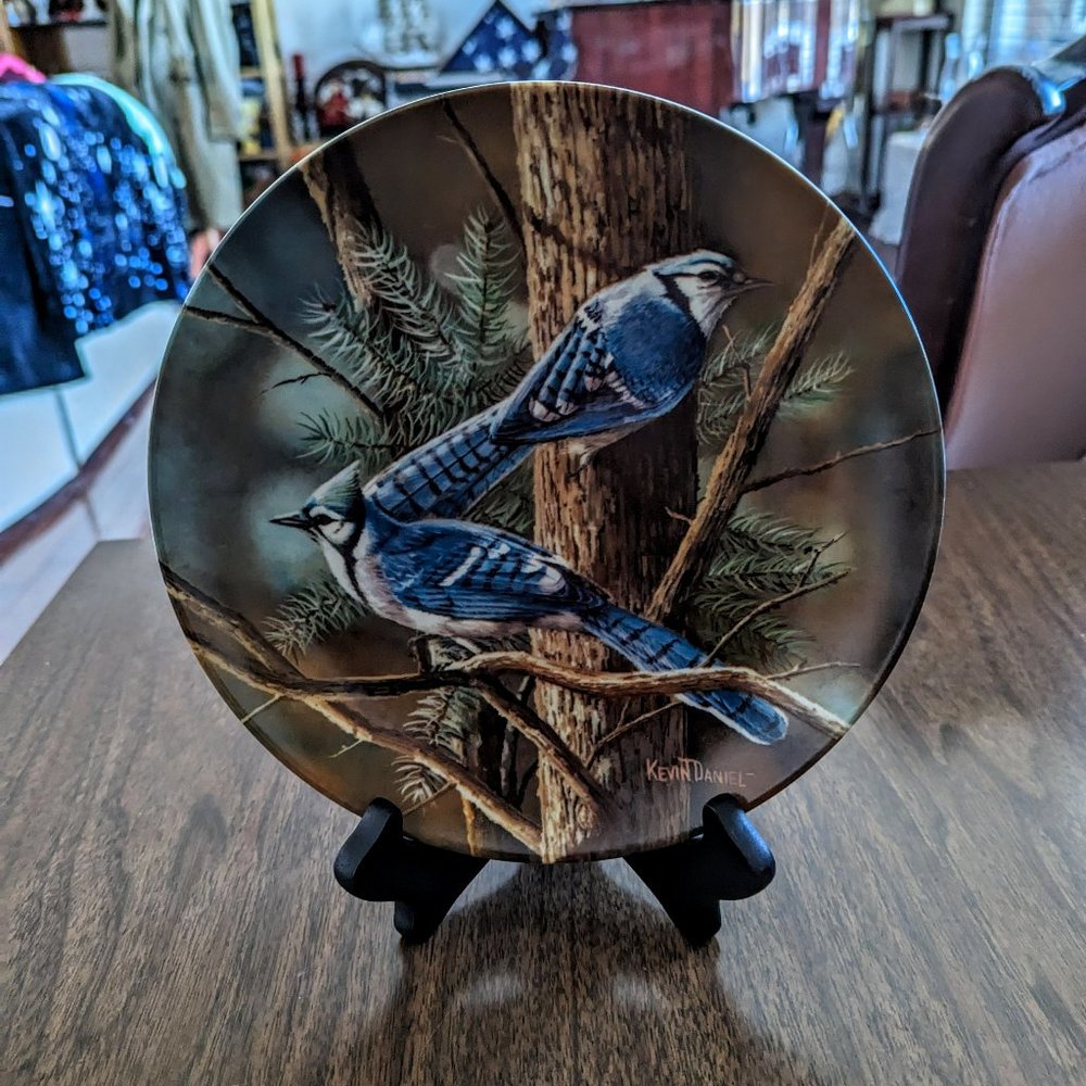 1985 Edwin M. Knowles limited edition "The Blue Jay" Plate